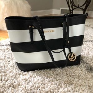 Black and White Michael Kors Bag